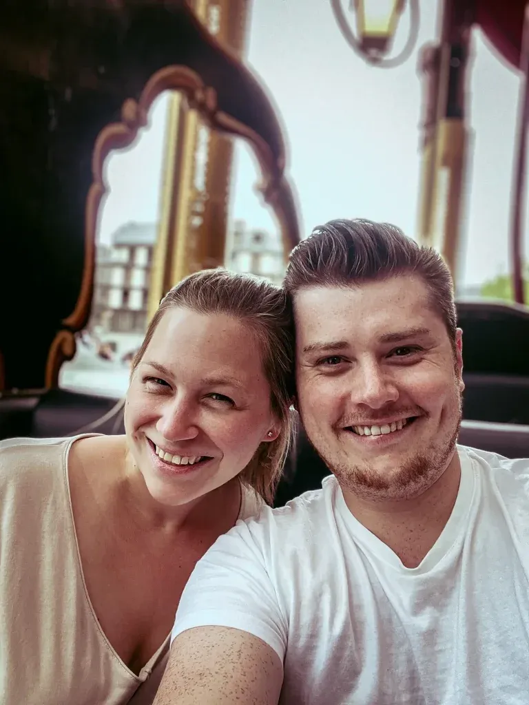 Kim und Philipp, die Gründer von Zauberanruf